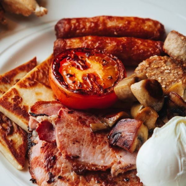 Full Breakfast with Toast at Carrickdale