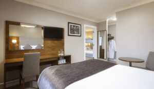 Interconnecting Bunk Bed Family Room