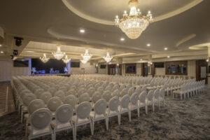 Laceys Suite Carrickdale Hotel Theatre Style 1