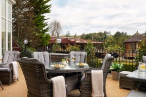 Outdoor Dining Serenity Spa