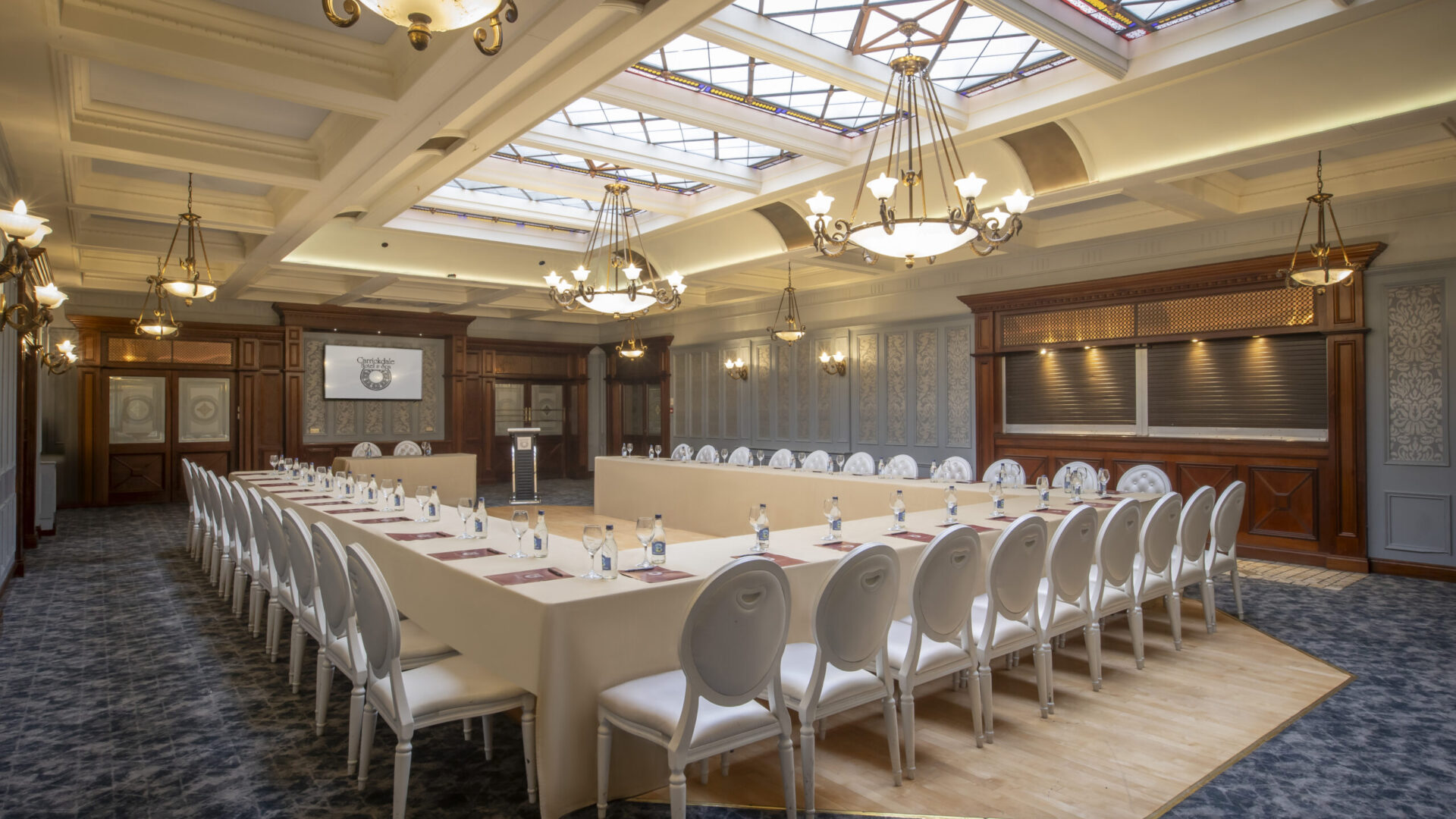 Pinewood Suite Conference Room Ushape