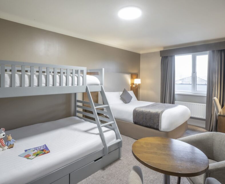 Triple Bunk Family of 5 1 Room Carrickdale Hotel
